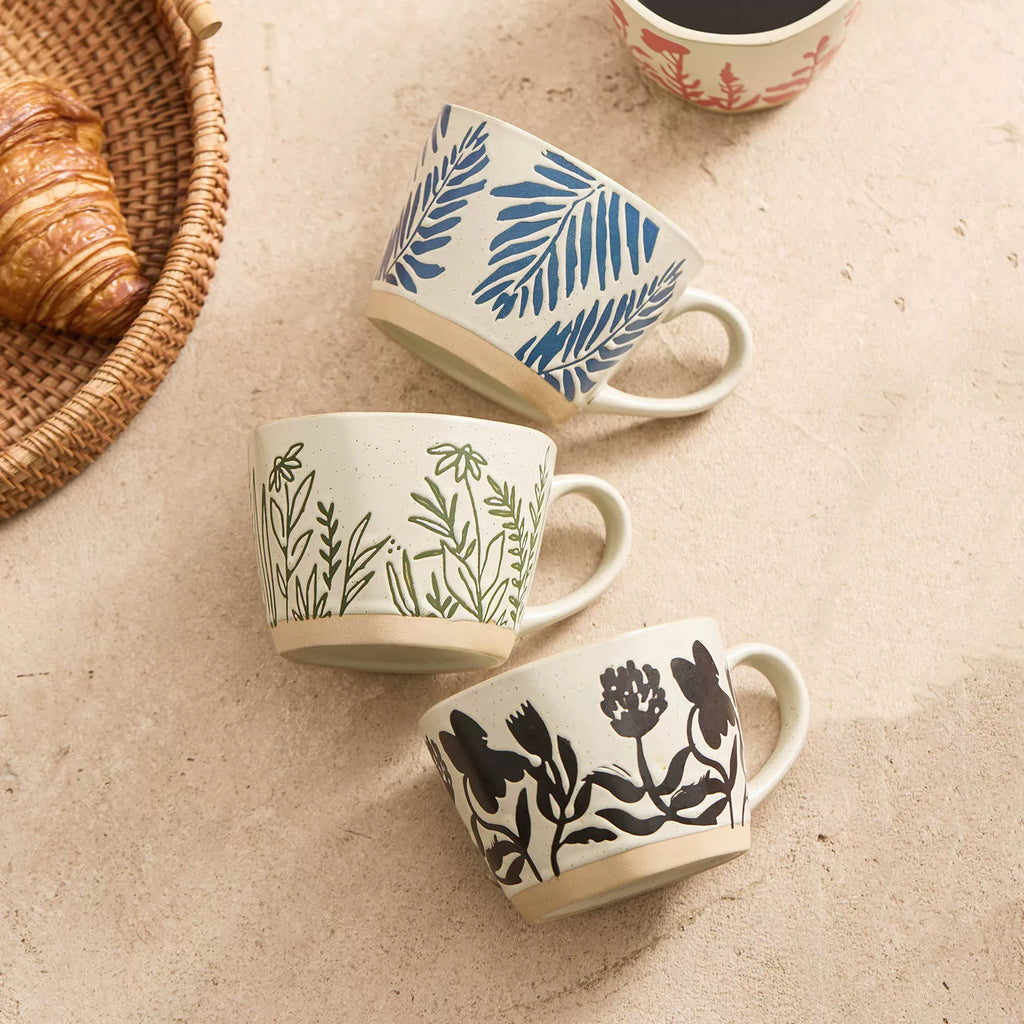 Botanical Stoneware Mug – Hand-Painted Design