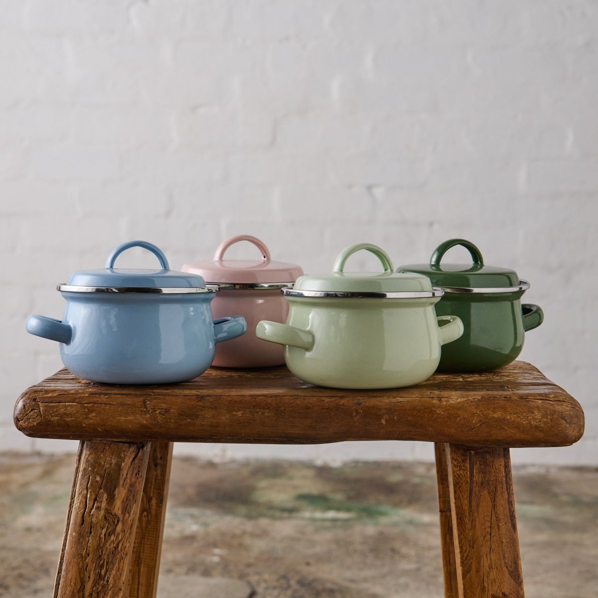 Enamel Pots | Enamelware Collection